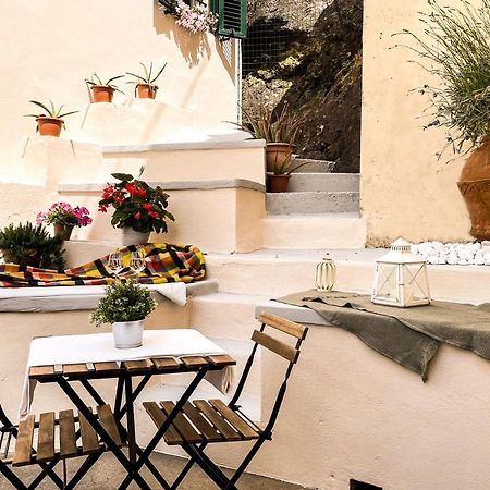 Casa Storica Con Terrazzo Villa Castellina Marittima Bagian luar foto